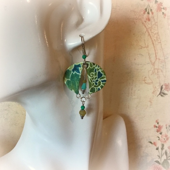 NEW Calico Fabric Earrings - Picture 2 of 4